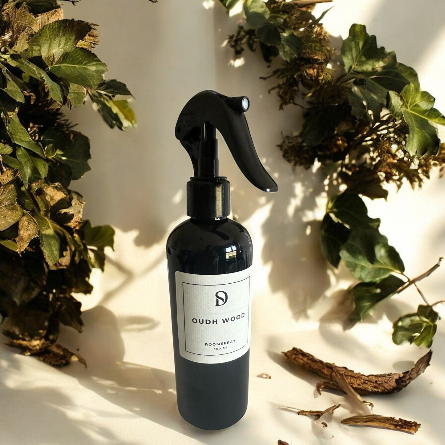 Room - Linen Spray Oudh Wood
