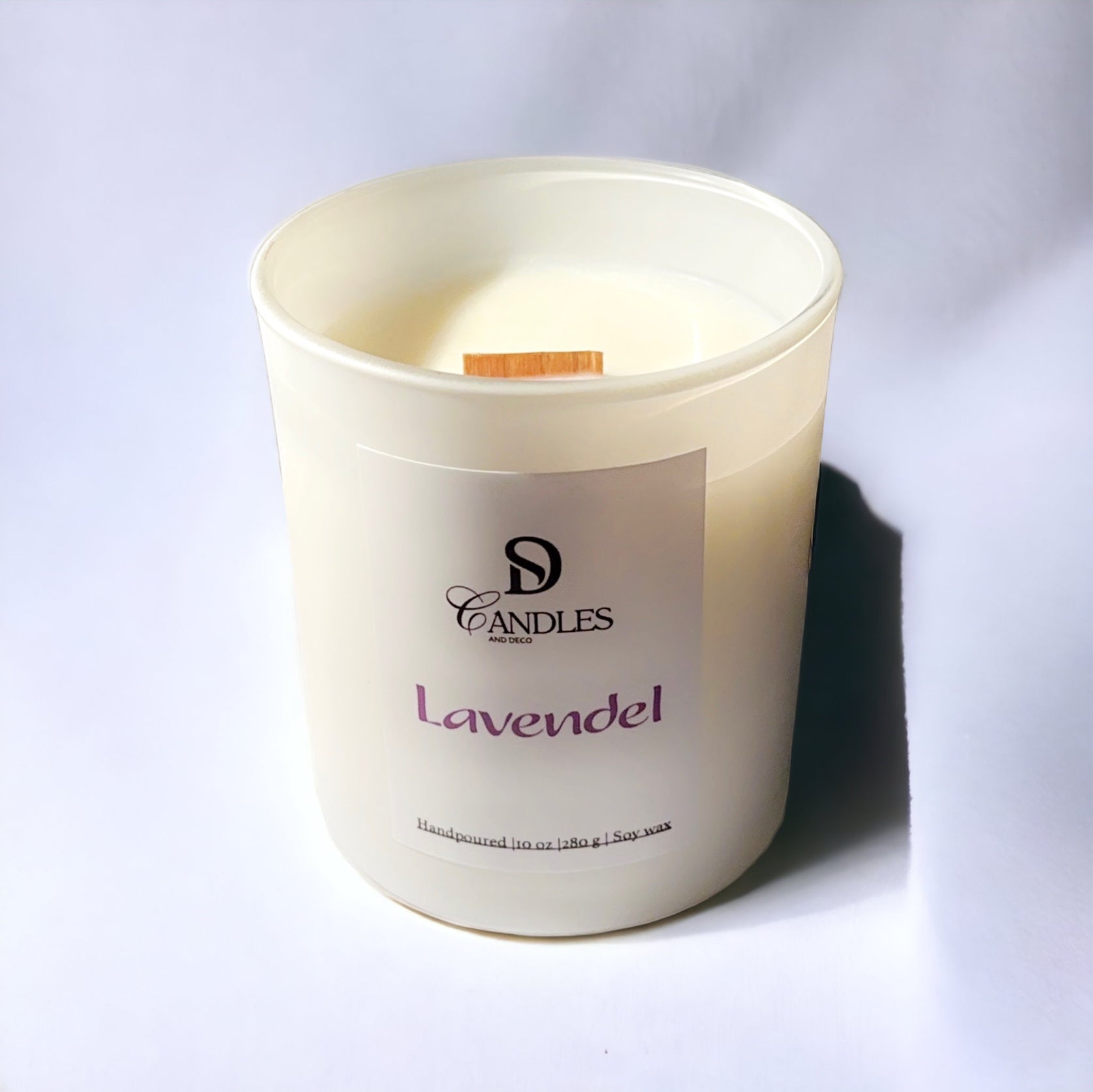 Lavendel Candles and Deco